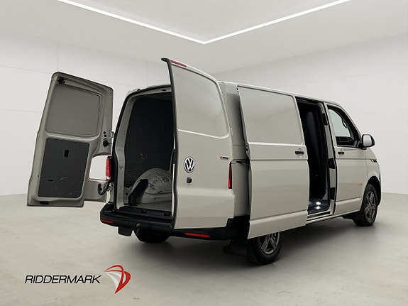 Volkswagen Transporter 13 of 30