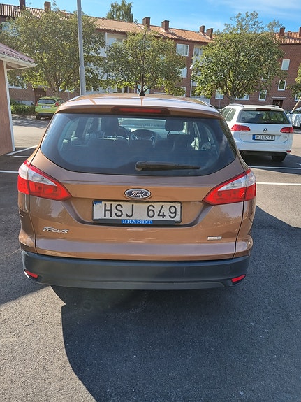 Ford Focus 4 of 7
