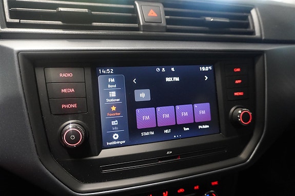 Seat Arona 10 of 11