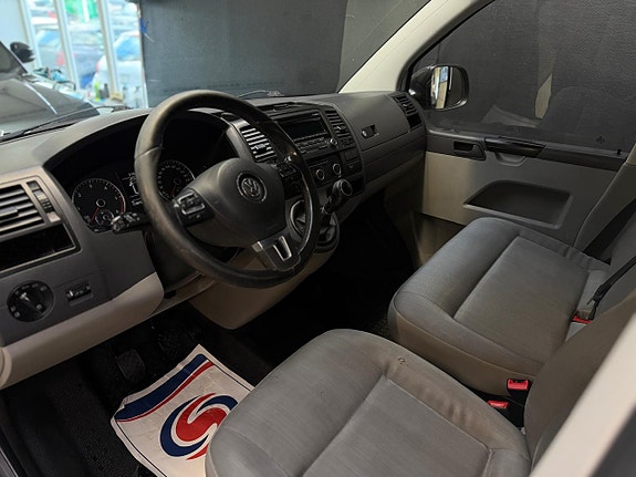 Volkswagen Transporter 7 of 22