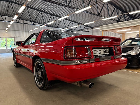 Toyota Supra 6 of 9