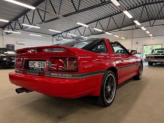 Toyota Supra 4 of 9