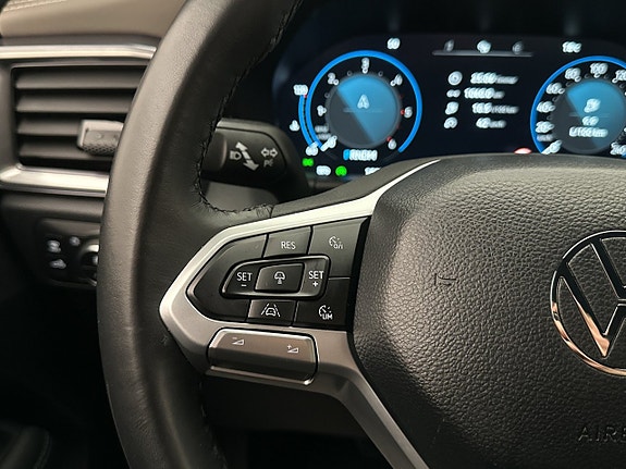 Volkswagen Amarok 19 of 30