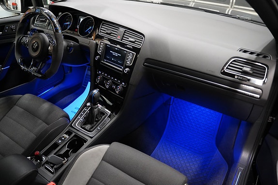 Volkswagen Golf I 11 of 22