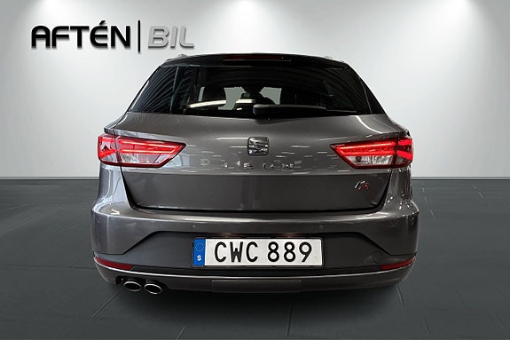 Seat Leon 9 of 21