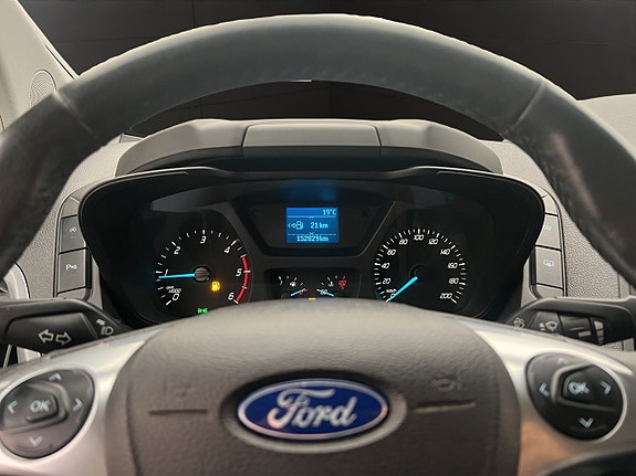Ford Transit Custom 17 of 28