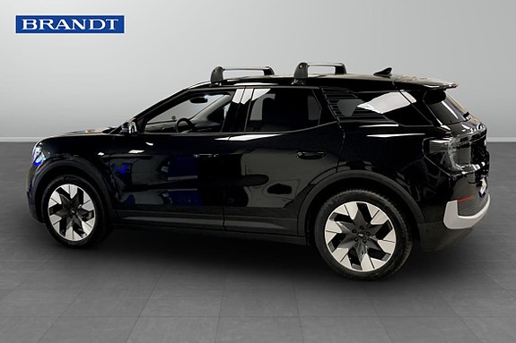 Ford Explorer 3 of 9