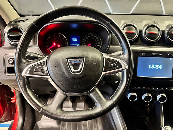 Dacia Duster 8 of 16