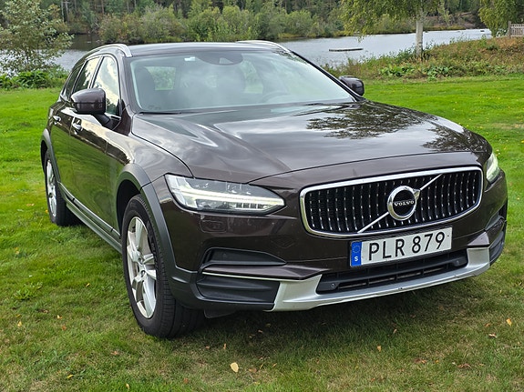 Volvo V90 Cross Country 6 of 8