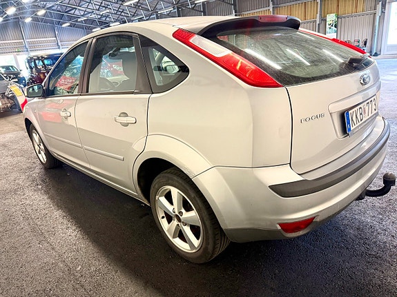 Ford Focus 4 of 13