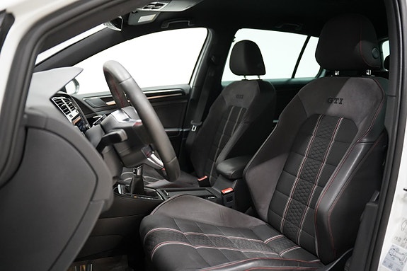 Volkswagen Golf I 9 of 25