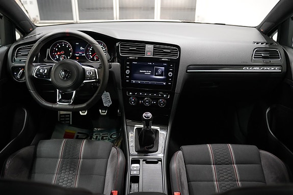 Volkswagen Golf I 13 of 25