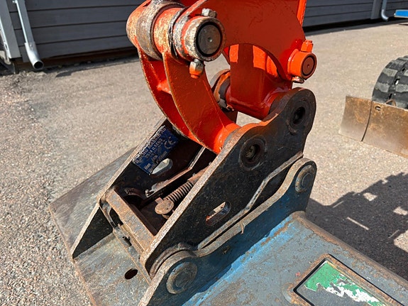Kubota U10 - 3 12 of 30