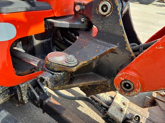 Kubota U10 - 3 23 of 30