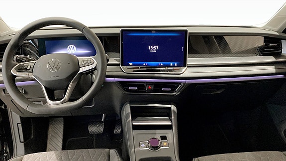 Volkswagen Tayron 10 of 12