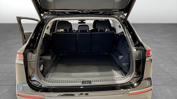 Volkswagen Tayron 12 of 12