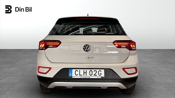 Volkswagen T-Roc 5 of 12