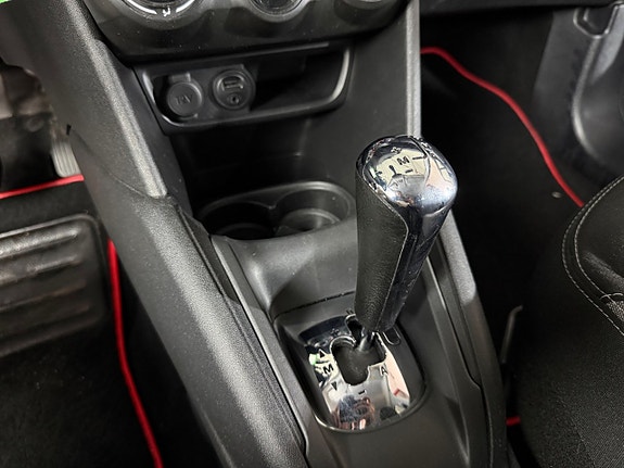 Peugeot 208 17 of 17