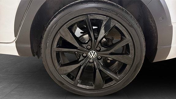 Volkswagen Taigo 6 of 12