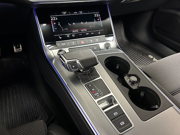 Audi A6 21 of 27