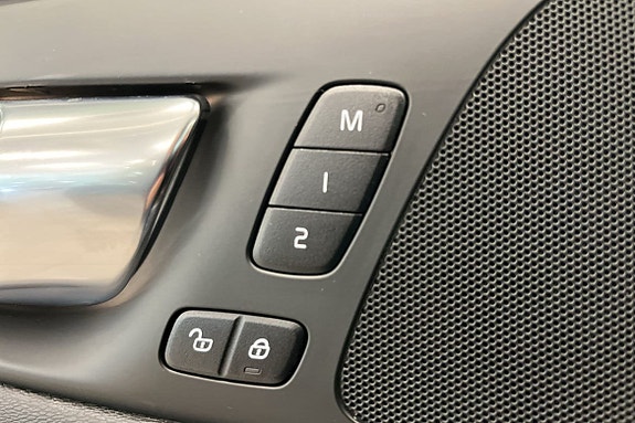 Volvo V60 13 of 16