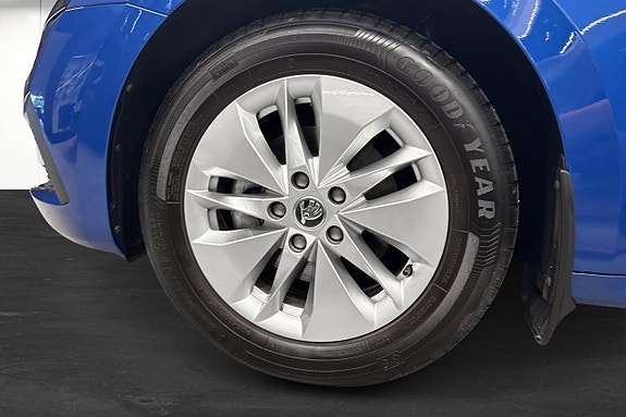 Skoda Octavia 5 of 11
