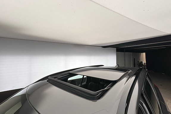 Volvo XC90 21 of 30