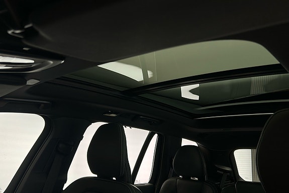 Volvo XC90 20 of 30