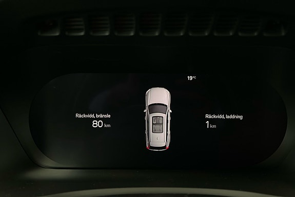 Volvo XC90 7 of 30