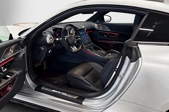 Mercedes-Benz AMG GT 63 9 of 30