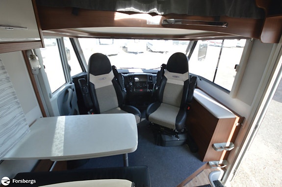LMC I595 / 3500kg, 597cm 11 of 21