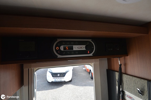 LMC I595 / 3500kg, 597cm 14 of 21
