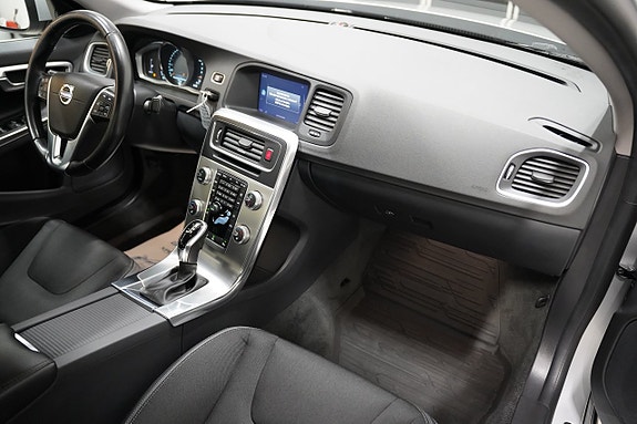 Volvo S60 9 of 24