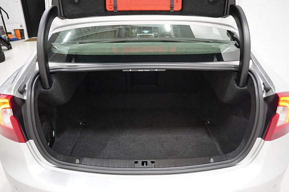 Volvo S60 24 of 24