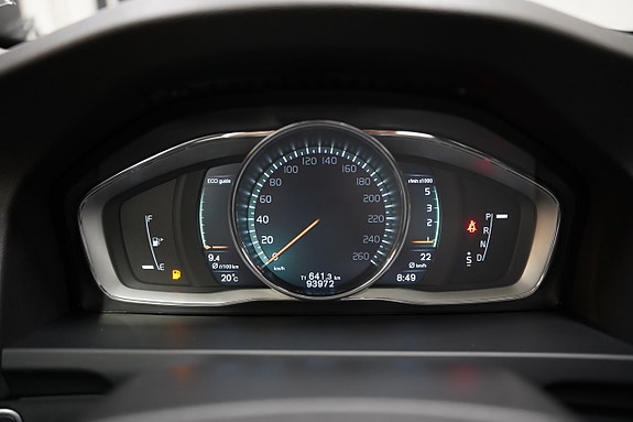 Volvo S60 12 of 24