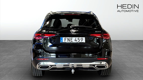 Mercedes-Benz GLC300 de 7 of 12