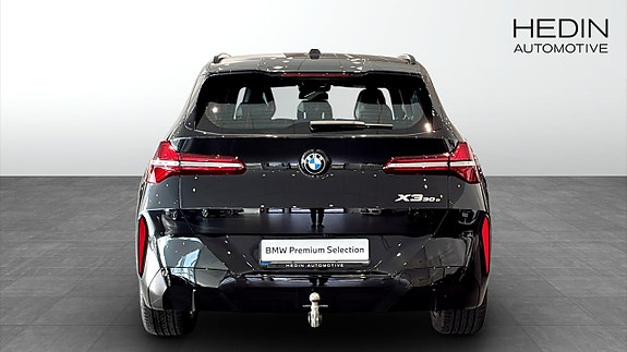 BMW X3 7 of 9