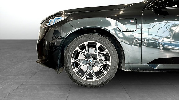 BMW X3 9 of 9