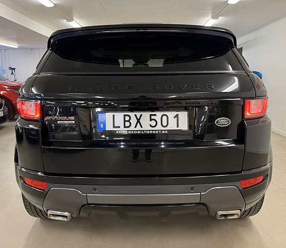 Land Rover Range Rover Evoque 13 of 26