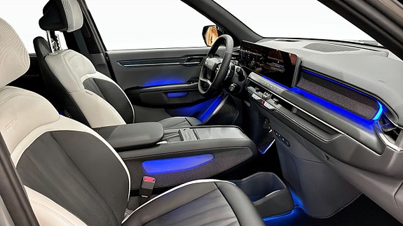 Kia EV9 3 of 19