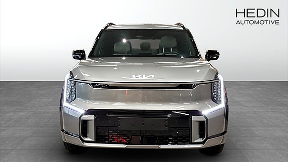 Kia EV9 8 of 19