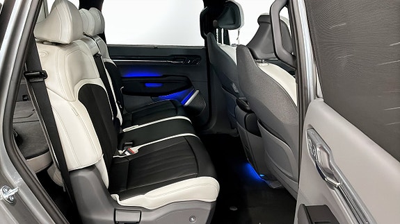 Kia EV9 5 of 19
