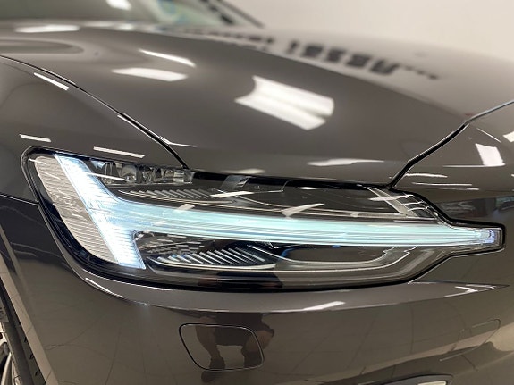 Volvo V60 5 of 26