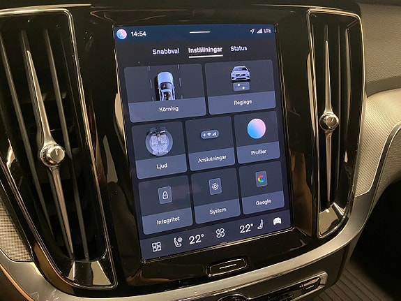 Volvo V60 22 of 26
