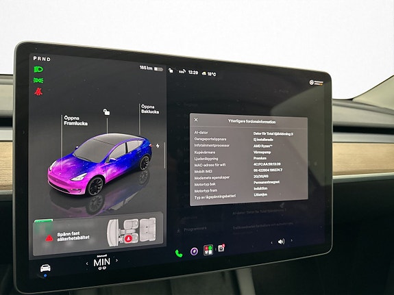 Tesla Model Y 25 of 29