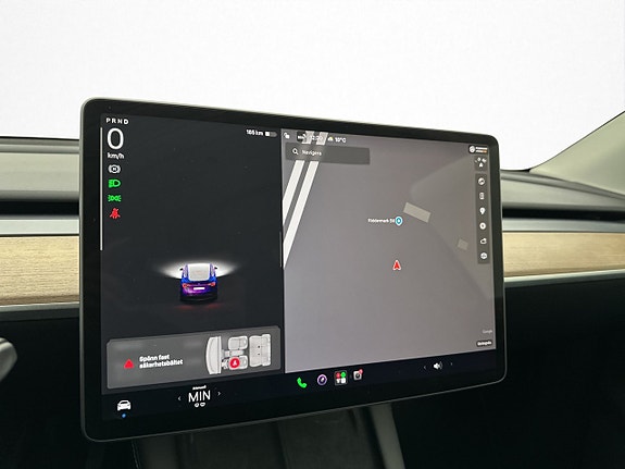 Tesla Model Y 20 of 29
