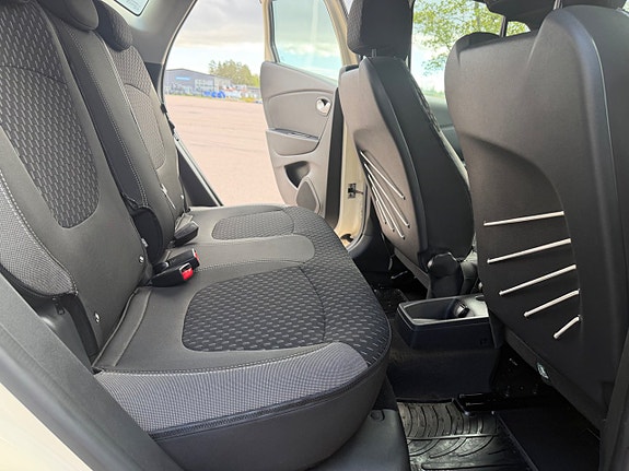 Renault Captur 8 of 19