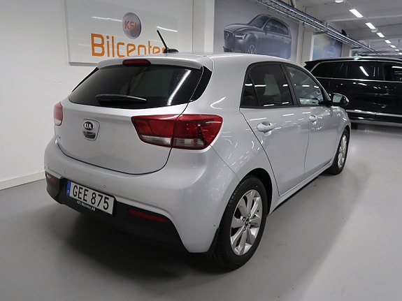 Kia Rio 6 of 29