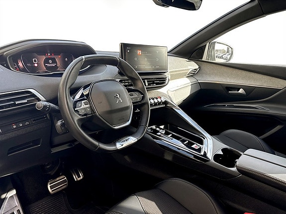 Peugeot 5008 4 of 19