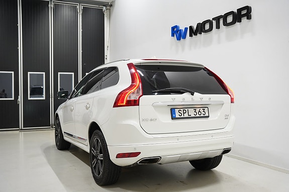Volvo XC60 5 of 26